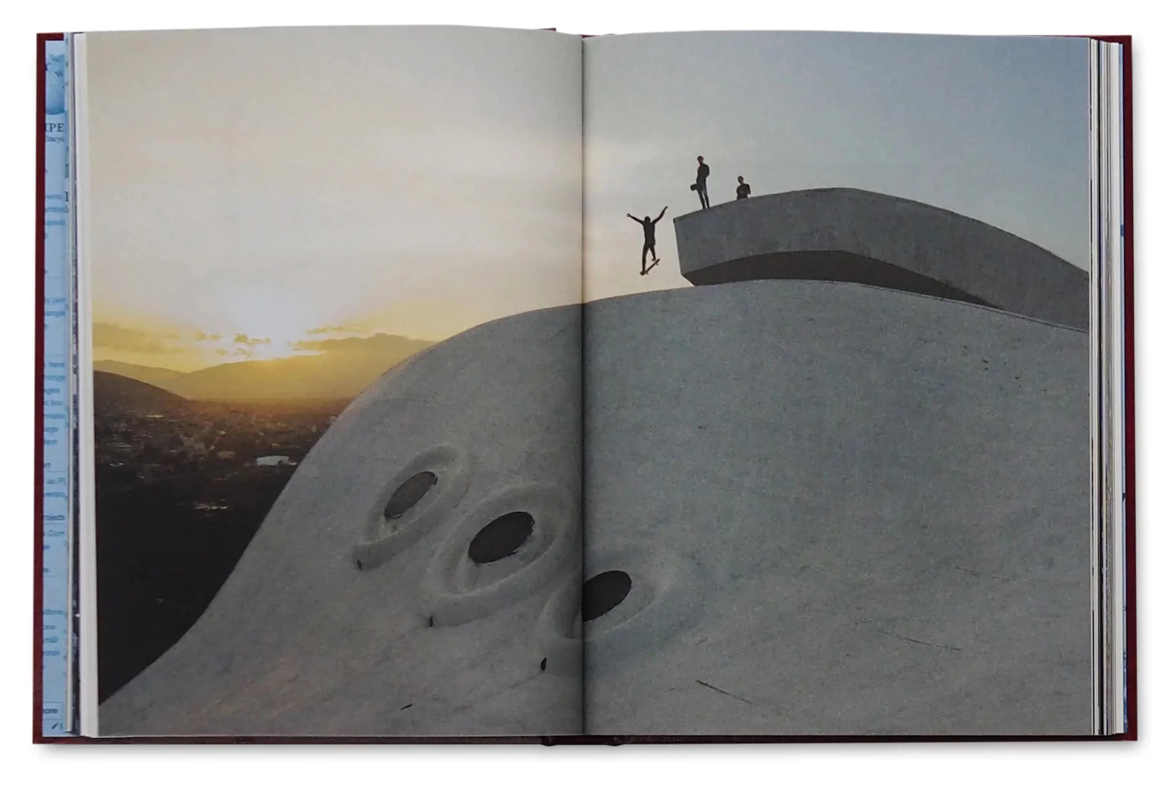 Jonas Bendiksen - The Book of Veles - Image 4